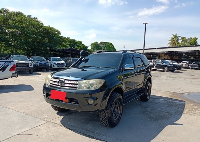 2005 TOYOTA FORTUNER 4WD