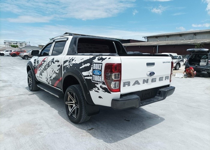 2016 WHITE FORD DOUBLE CAB 4WD