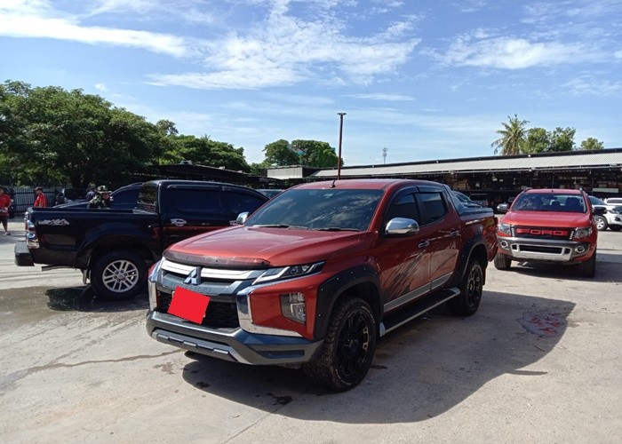 2018 MITSUBISHI DOUBLE CAB 4WD