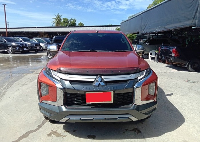 2018 MITSUBISHI DOUBLE CAB 4WD