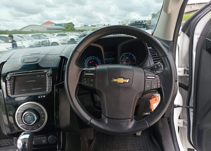 2015 CHEVROLET DOUBLE CAB 4WD